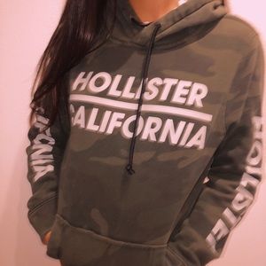 Hollister Camouflage Sweatshirt